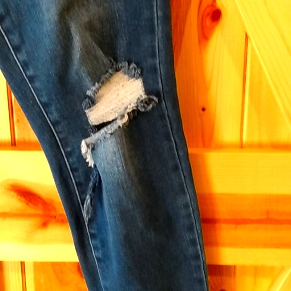 Like new kancans - Picture 3 of 5